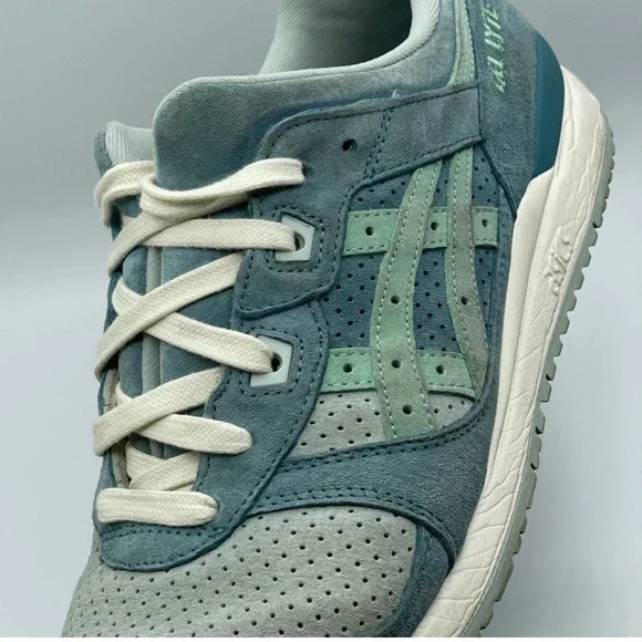 Asics Teal and Mint Athletic Shoes - Picture 6 of 8